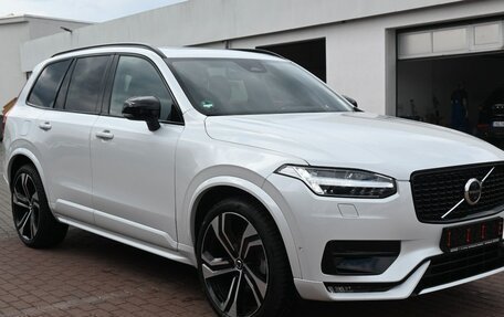 Volvo XC90 II рестайлинг, 2023 год, 6 800 000 рублей, 2 фотография