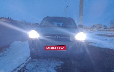 Hyundai Tucson III, 2008 год, 800 000 рублей, 8 фотография