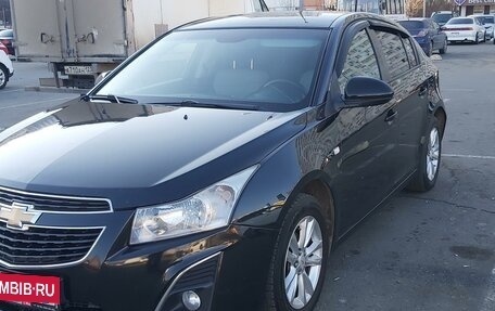 Chevrolet Cruze II, 2012 год, 830 000 рублей, 2 фотография