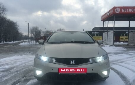 Honda Civic VIII, 2008 год, 750 000 рублей, 3 фотография