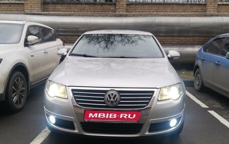 Volkswagen Passat B6, 2005 год, 830 000 рублей, 18 фотография