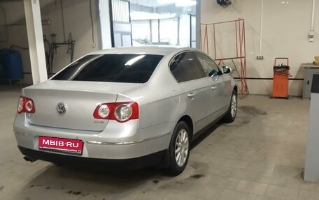 Volkswagen Passat B6, 2005 год, 830 000 рублей, 23 фотография