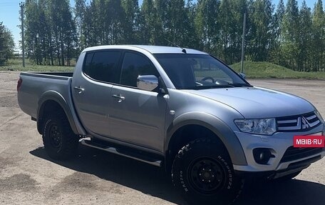 Mitsubishi L200 IV рестайлинг, 2014 год, 1 550 000 рублей, 3 фотография