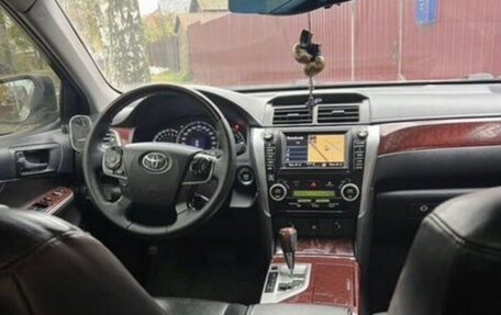 Toyota Camry, 2012 год, 1 650 000 рублей, 10 фотография