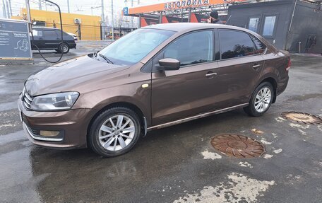 Volkswagen Polo VI (EU Market), 2015 год, 850 000 рублей, 5 фотография