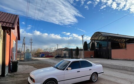 BMW 5 серия, 1988 год, 495 000 рублей, 14 фотография