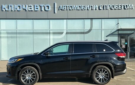 Toyota Highlander III, 2016 год, 2 780 000 рублей, 5 фотография