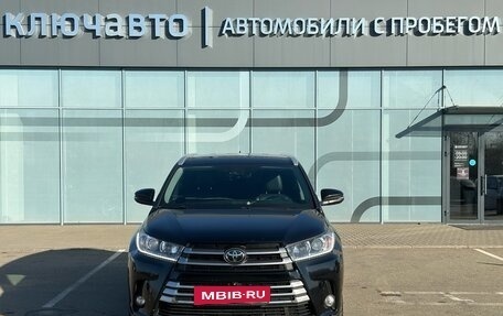 Toyota Highlander III, 2016 год, 2 780 000 рублей, 3 фотография