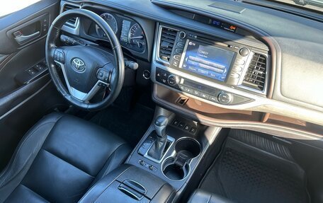 Toyota Highlander III, 2016 год, 2 780 000 рублей, 13 фотография