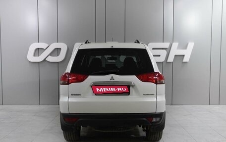 Mitsubishi Pajero Sport II рестайлинг, 2015 год, 1 829 000 рублей, 4 фотография