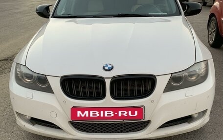 BMW 3 серия, 2011 год, 1 250 000 рублей, 1 фотография