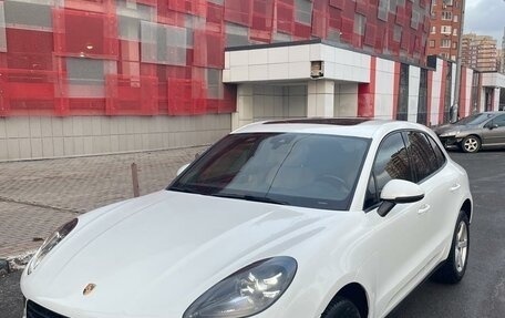 Porsche Macan I рестайлинг, 2019 год, 4 550 000 рублей, 2 фотография