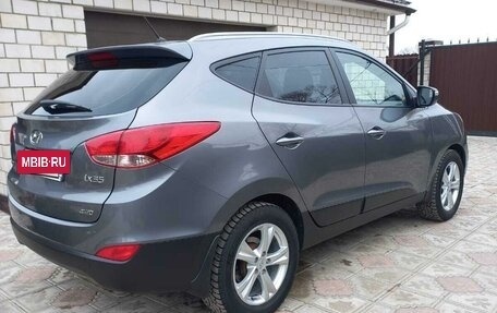 Hyundai ix35 I рестайлинг, 2012 год, 1 700 000 рублей, 2 фотография