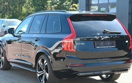 Volvo XC90 II рестайлинг, 2024 год, 8 700 000 рублей, 2 фотография