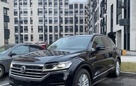 Volkswagen Touareg III, 2019 год, 6 500 000 рублей, 6 фотография