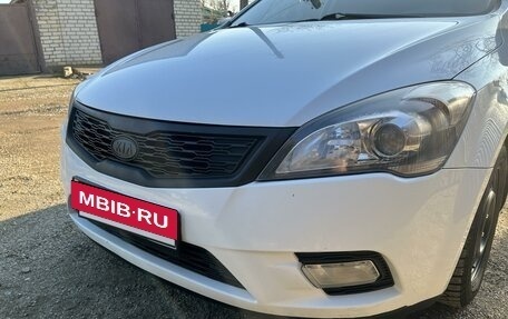 KIA cee'd I рестайлинг, 2011 год, 825 000 рублей, 12 фотография