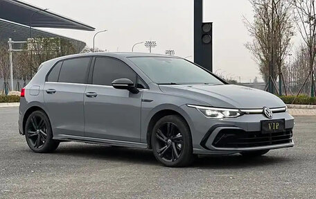 Volkswagen Golf VIII, 2022 год, 1 679 000 рублей, 3 фотография