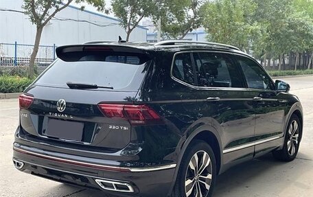 Volkswagen Tiguan II, 2022 год, 3 030 000 рублей, 4 фотография