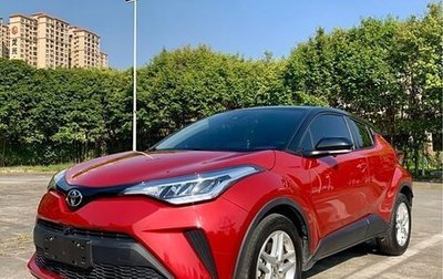 Toyota C-HR I рестайлинг, 2022 год, 2 350 000 рублей, 1 фотография