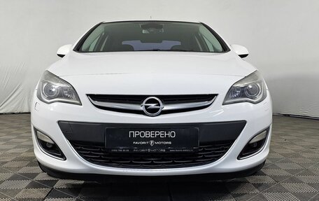 Opel Astra J, 2013 год, 880 000 рублей, 2 фотография