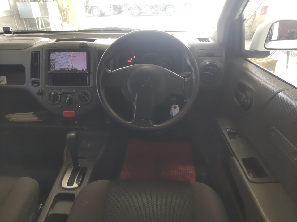 Mitsubishi Lancer Cargo Y12, 2015 год, 1 000 000 рублей, 9 фотография