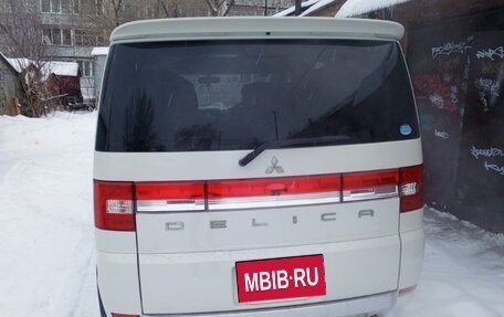 Mitsubishi Delica D:5 I, 2012 год, 1 700 000 рублей, 2 фотография