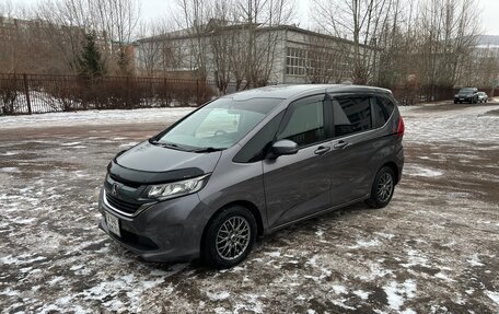 Honda Freed II, 2018 год, 1 690 000 рублей, 4 фотография