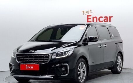 KIA Carnival III, 2020 год, 2 615 000 рублей, 1 фотография