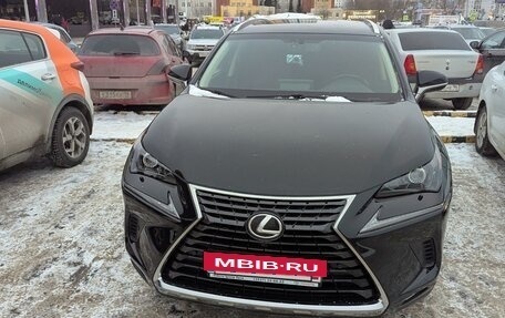 Lexus NX I, 2018 год, 3 150 000 рублей, 9 фотография