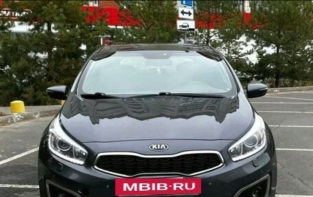 KIA cee'd III, 2015 год, 1 400 000 рублей, 2 фотография