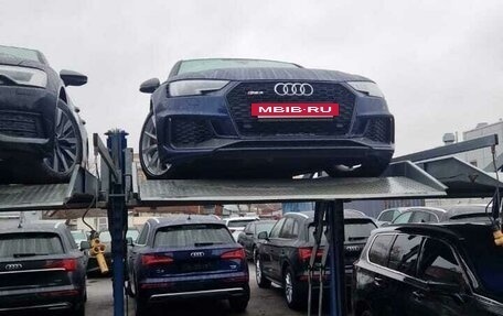 Audi RS 4, 2019 год, 7 500 000 рублей, 4 фотография