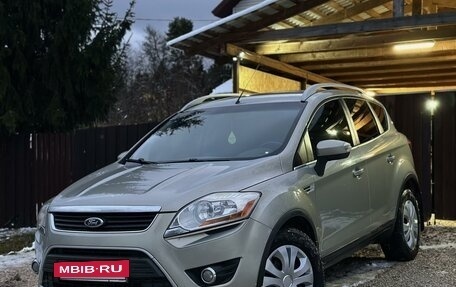 Ford Kuga III, 2009 год, 899 000 рублей, 3 фотография