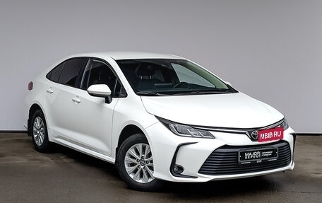 Toyota Corolla, 2022 год, 2 090 000 рублей, 3 фотография