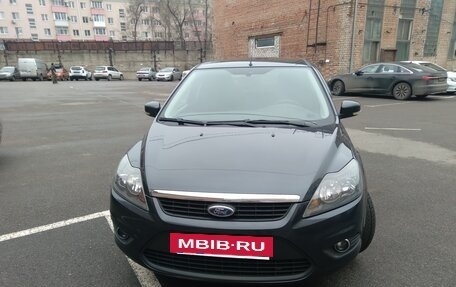 Ford Focus II рестайлинг, 2011 год, 700 000 рублей, 2 фотография