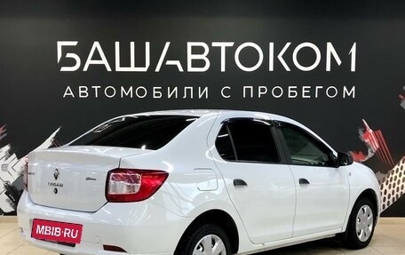 Renault Logan II, 2017 год, 745 000 рублей, 4 фотография