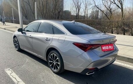 Toyota Avalon, 2022 год, 2 733 000 рублей, 4 фотография