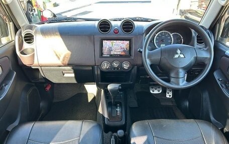 Mitsubishi Pajero Mini II, 2011 год, 650 000 рублей, 13 фотография