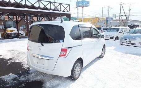 Honda Freed I, 2011 год, 1 007 000 рублей, 5 фотография