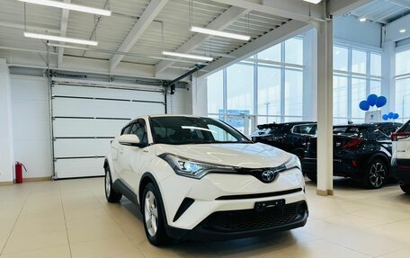 Toyota C-HR I рестайлинг, 2018 год, 2 529 000 рублей, 8 фотография