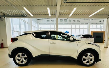 Toyota C-HR I рестайлинг, 2018 год, 2 529 000 рублей, 7 фотография