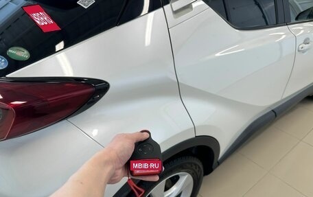 Toyota C-HR I рестайлинг, 2018 год, 2 529 000 рублей, 25 фотография