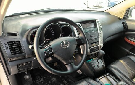 Lexus RX II рестайлинг, 2006 год, 1 409 000 рублей, 10 фотография