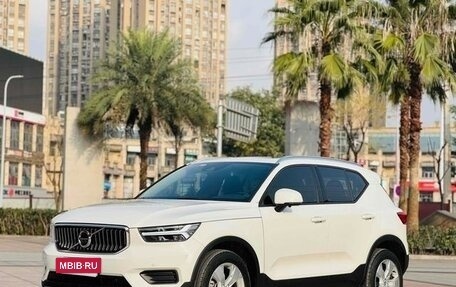 Volvo XC40 I, 2022 год, 2 900 000 рублей, 2 фотография