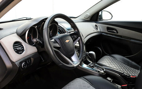 Chevrolet Cruze II, 2014 год, 890 000 рублей, 14 фотография