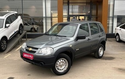 Chevrolet Niva I рестайлинг, 2017 год, 809 000 рублей, 1 фотография