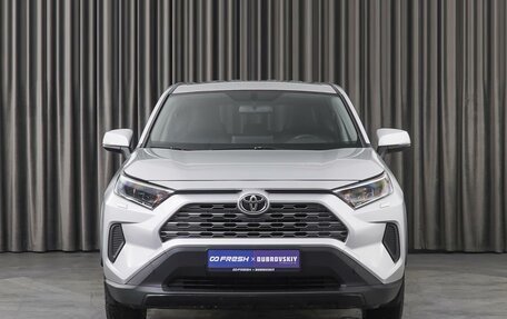 Toyota RAV4, 2020 год, 2 890 000 рублей, 3 фотография