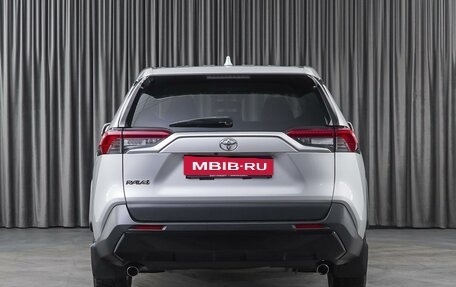 Toyota RAV4, 2020 год, 2 890 000 рублей, 4 фотография