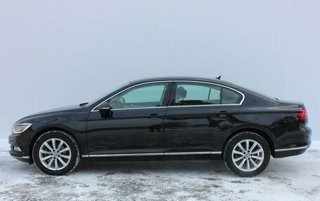 Volkswagen Passat B8 рестайлинг, 2019 год, 2 390 000 рублей, 2 фотография