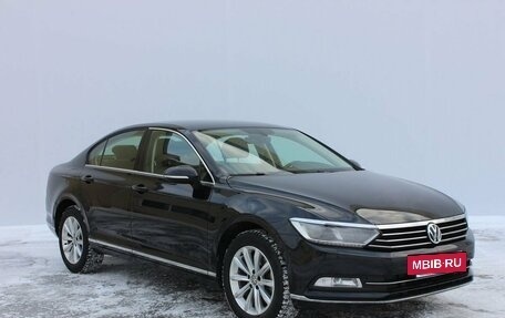 Volkswagen Passat B8 рестайлинг, 2019 год, 2 390 000 рублей, 7 фотография