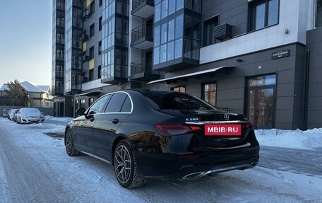 Mercedes-Benz E-Класс, 2020 год, 4 550 000 рублей, 3 фотография